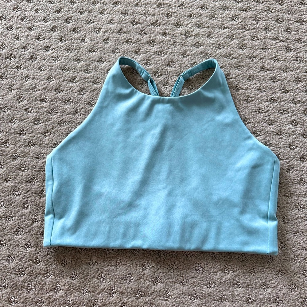 High-neck Girlfriend Collective Bra